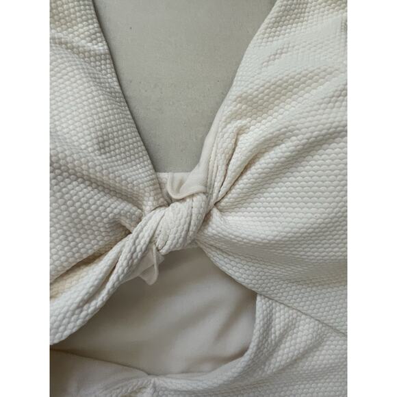 Shade & Shore Swim One Piece Swimsuit Textured Cut Out Swimwear - Picture 4 of 13